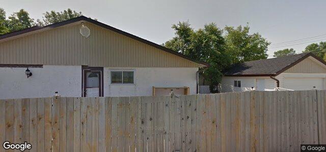 902 Wayoata Street ਦੀ ਫੋਟੋ, ਵਿਨੀਪਿਗ, ਮੈਨੀਟੋਬਾ