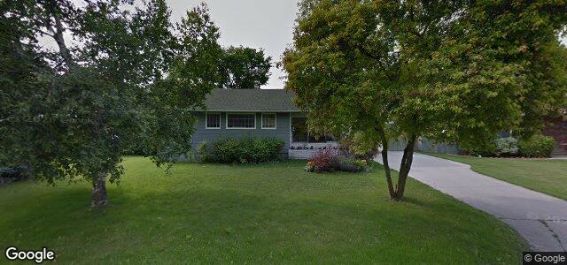 Larawan ng 132 Rowandale Crescent sa Winnipeg, Manitoba