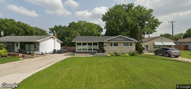 135 Larchdale Crescent ਦੀ ਫੋਟੋ, ਵਿਨੀਪਿਗ, ਮੈਨੀਟੋਬਾ