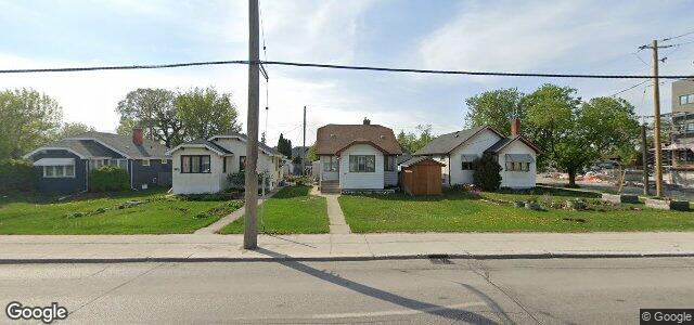 Photo of 446 Henderson Highway in Winnipeg, Manitoba