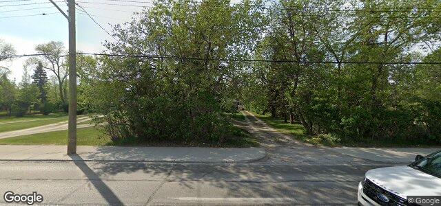 560 Henderson Highway（加拿大曼尼托巴省温尼伯市）房屋照片