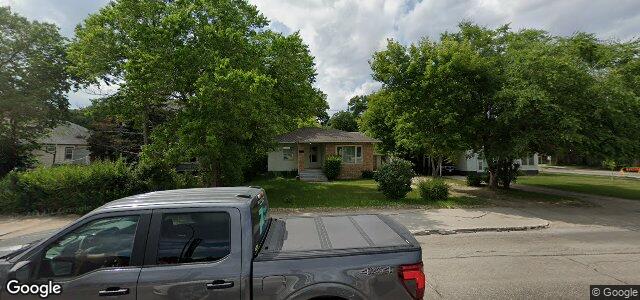 838 Henderson Highway ਦੀ ਫੋਟੋ, ਵਿਨੀਪਿਗ, ਮੈਨੀਟੋਬਾ