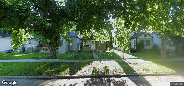 Photo of 210 Roseberry Street in Winnipeg, Manitoba