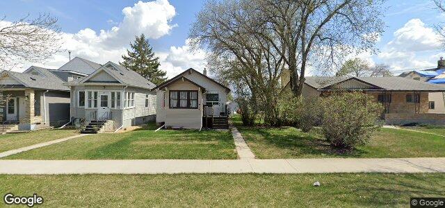 215 Hampton Street（加拿大曼尼托巴省溫尼伯市）房屋照片