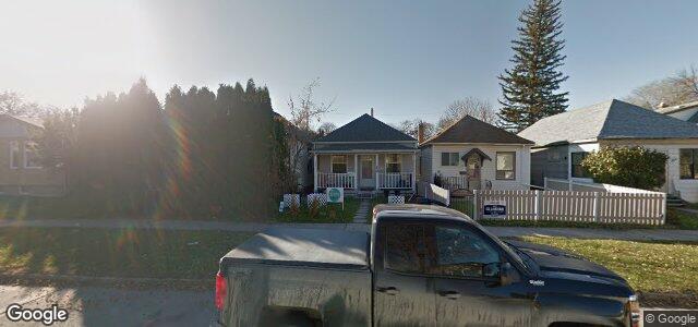 Photo of 250 Parkview Street in Winnipeg, Manitoba