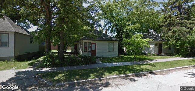 Larawan ng 290 Brooklyn Street sa Winnipeg, Manitoba