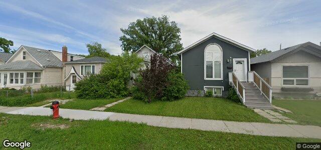 Photo of 389 Parkview Street in Winnipeg, Manitoba