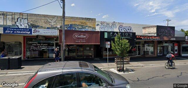 Photo of 464 Hampton Street in Winnipeg, Manitoba