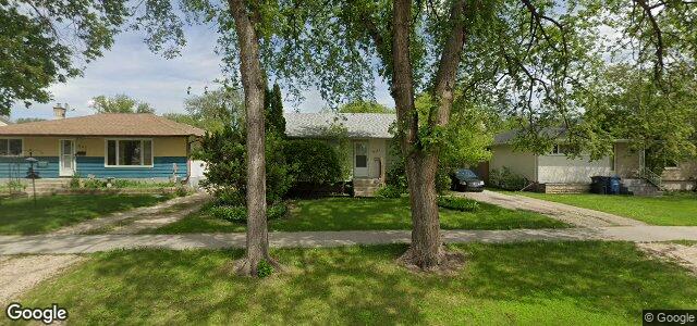 421 Golf Boulevard ਦੀ ਫੋਟੋ, ਵਿਨੀਪਿਗ, ਮੈਨੀਟੋਬਾ