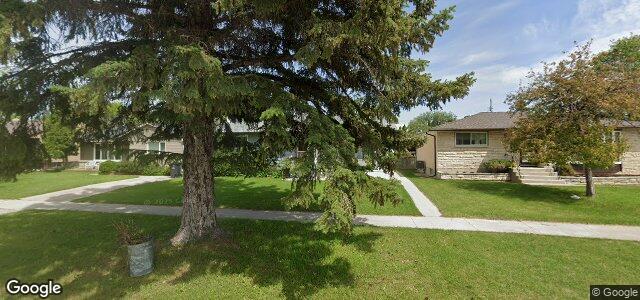 Larawan ng 423 Greenacre Boulevard sa Winnipeg, Manitoba