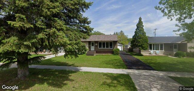 Larawan ng 429 Greenacre Boulevard sa Winnipeg, Manitoba