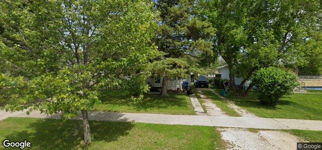 Photo of 441 Golf Boulevard in Winnipeg, Manitoba