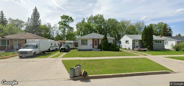 446 Country Club Boulevard ਦੀ ਫੋਟੋ, ਵਿਨੀਪਿਗ, ਮੈਨੀਟੋਬਾ