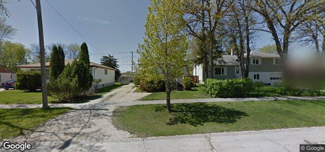 468 Golf Boulevard ਦੀ ਫੋਟੋ, ਵਿਨੀਪਿਗ, ਮੈਨੀਟੋਬਾ