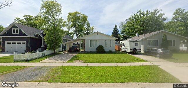 Larawan ng 96 Woodlands Crescent sa Winnipeg, Manitoba
