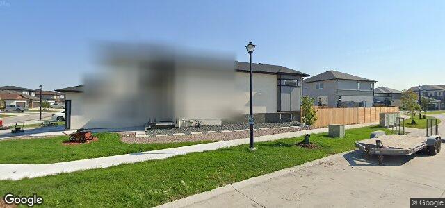 Photo of 204 Cartesian Gate in Winnipeg, Manitoba