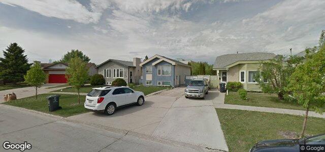 135 Dobrinsky Drive ਦੀ ਫੋਟੋ, ਵਿਨੀਪਿਗ, ਮੈਨੀਟੋਬਾ