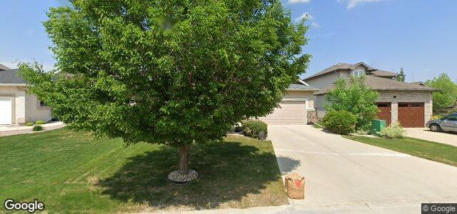 Larawan ng 35 Cherry Ridge Lane sa Winnipeg, Manitoba