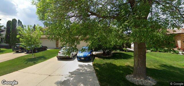 107 Farmingdale Boulevard ਦੀ ਫੋਟੋ, ਵਿਨੀਪਿਗ, ਮੈਨੀਟੋਬਾ