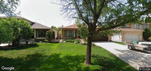 111 Farmingdale Boulevard ਦੀ ਫੋਟੋ, ਵਿਨੀਪਿਗ, ਮੈਨੀਟੋਬਾ