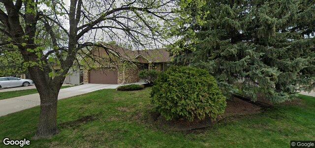 Photo of 126 Wallingford Crescent in Winnipeg, Manitoba