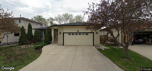 Photo of 14 Hennessey Drive in Winnipeg, Manitoba