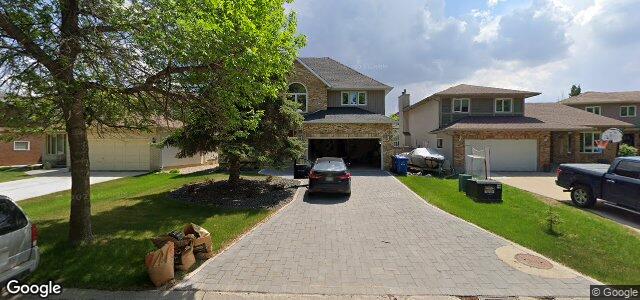 83 Farmingdale Boulevard ਦੀ ਫੋਟੋ, ਵਿਨੀਪਿਗ, ਮੈਨੀਟੋਬਾ