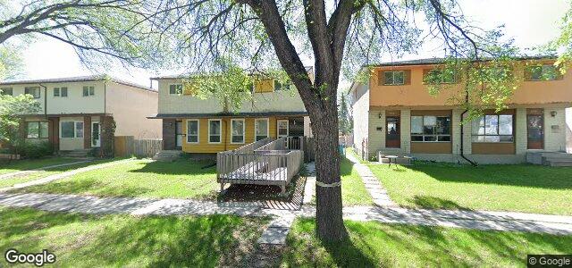 Photo of 586 Carlaw Avenue in Winnipeg, Manitoba