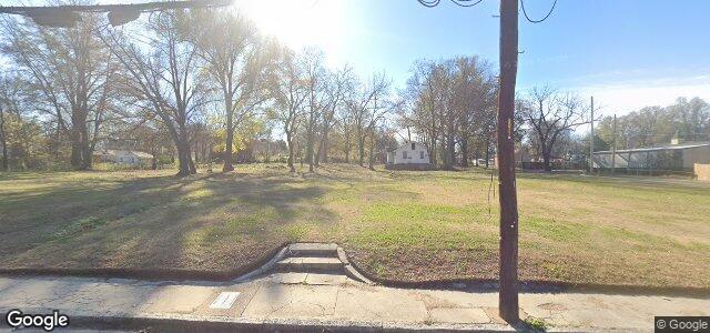 Photo of 613 Walker Avenue in Winnipeg, Manitoba