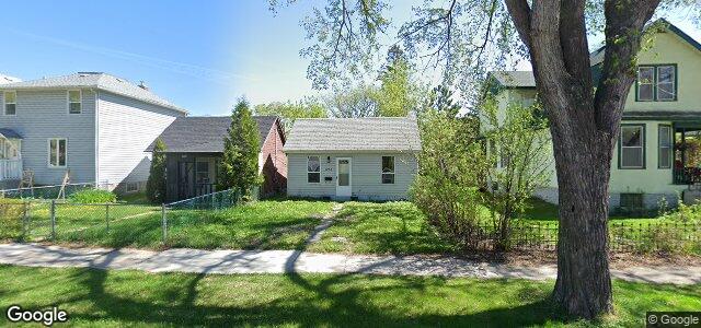 693 Nassau Street S ਦੀ ਫੋਟੋ, ਵਿਨੀਪਿਗ, ਮੈਨੀਟੋਬਾ