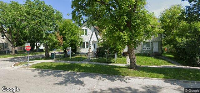 349 Flora Avenue ਦੀ ਫੋਟੋ, ਵਿਨੀਪਿਗ, ਮੈਨੀਟੋਬਾ