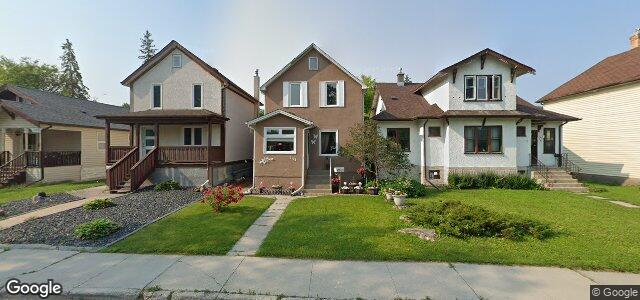 Photo of 144 Matheson Avenue E in Winnipeg, Manitoba