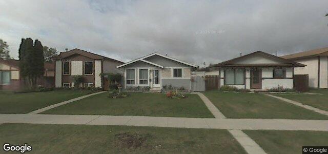 182 Mandalay Drive ਦੀ ਫੋਟੋ, ਵਿਨੀਪਿਗ, ਮੈਨੀਟੋਬਾ