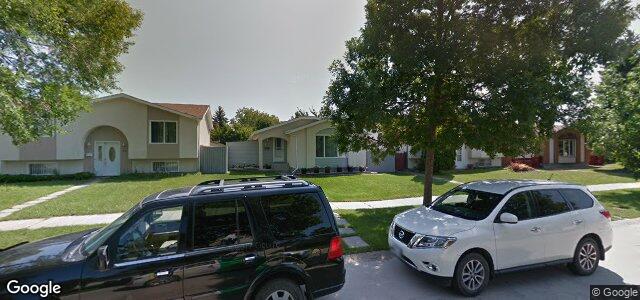 82 Heft Crescent ਦੀ ਫੋਟੋ, ਵਿਨੀਪਿਗ, ਮੈਨੀਟੋਬਾ