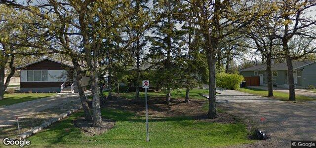 Larawan ng 4401 Batchelor Avenue sa Winnipeg, Manitoba