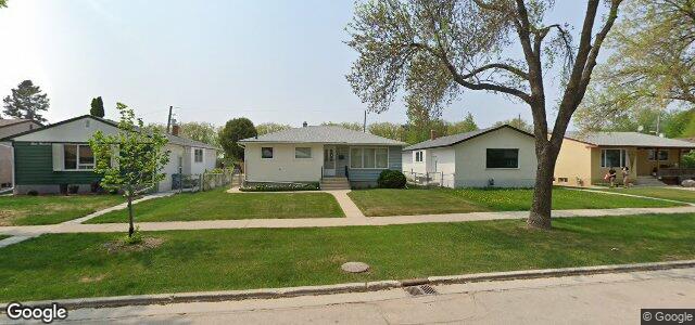 Larawan ng 915 Centennial Street sa Winnipeg, Manitoba