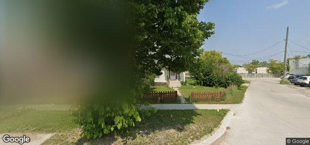 1001 Chevrier Boulevard（加拿大曼尼托巴省温尼伯市）房屋照片