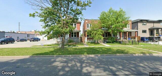 Photo of 1030 Howard Avenue in Winnipeg, Manitoba