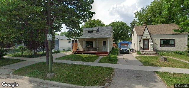 Larawan ng 1055 Dumas Avenue sa Winnipeg, Manitoba