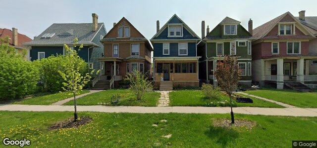 908 Mcmillan Avenue（加拿大曼尼托巴省温尼伯市）房屋照片