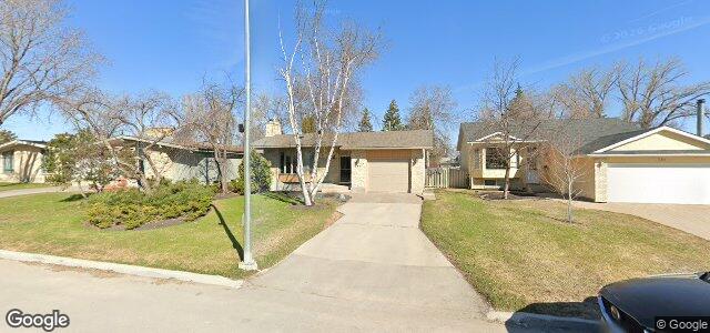 135 Knightsbridge Drive ਦੀ ਫੋਟੋ, ਵਿਨੀਪਿਗ, ਮੈਨੀਟੋਬਾ