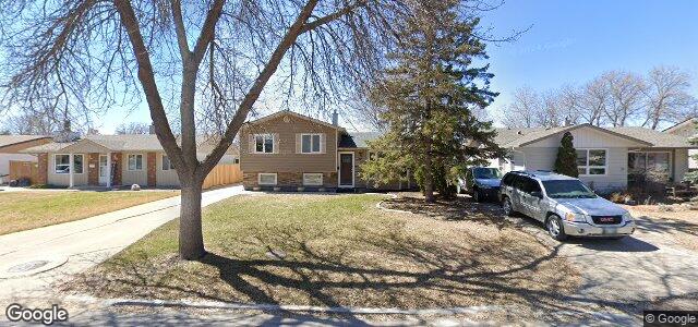 Photo of 14 Grassington Bay in Winnipeg, Manitoba