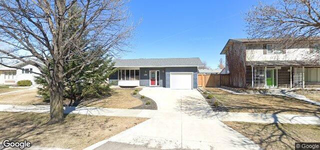 Larawan ng 235 Hazelwood Avenue sa Winnipeg, Manitoba