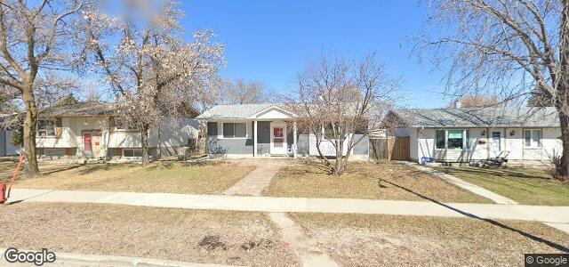 Photo of 429 Meadowood Drive in Winnipeg, Manitoba