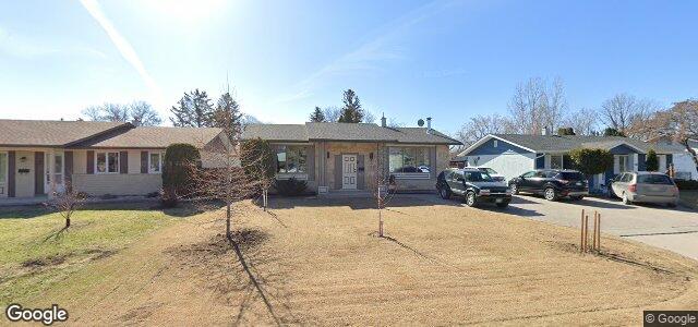 Photo of 6 Olivewood Crescent in Winnipeg, Manitoba