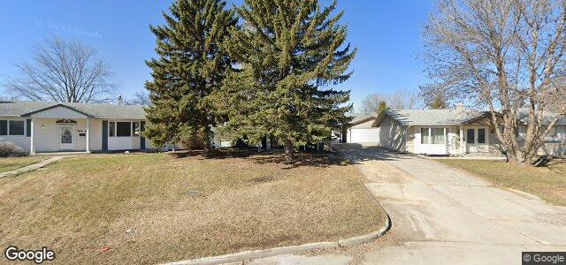 Photo of 90 Pembridge Bay in Winnipeg, Manitoba