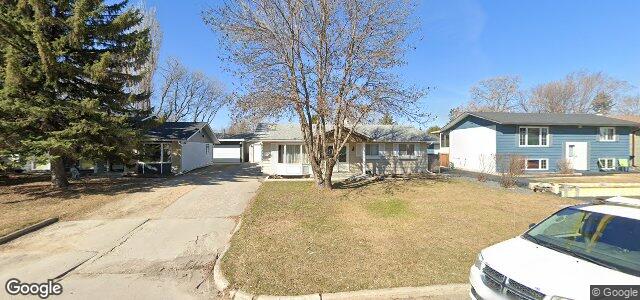 94 Pembridge Bay（加拿大曼尼托巴省温尼伯市）房屋照片