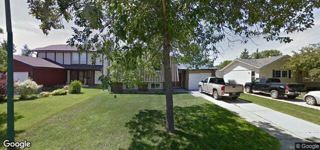 157 Meadow Gate Drive（加拿大曼尼托巴省温尼伯市）房屋照片