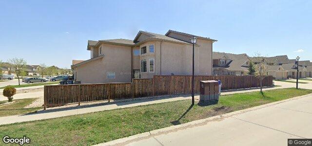 2 Lou Peltier Crescent ਦੀ ਫੋਟੋ, ਵਿਨੀਪਿਗ, ਮੈਨੀਟੋਬਾ