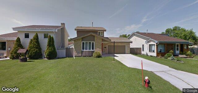 92 Lynn Lake Drive ਦੀ ਫੋਟੋ, ਵਿਨੀਪਿਗ, ਮੈਨੀਟੋਬਾ